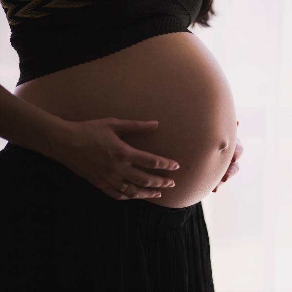 Ostéopathie pour femme enceinte à Paris 19e - cabinet Jean-Baptiste Neveu